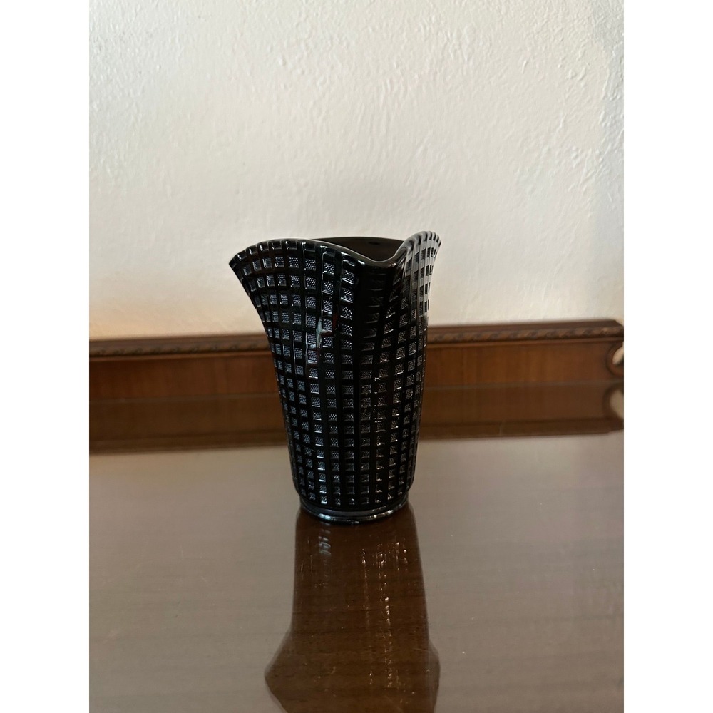 Vintage LE Smith (?) Black Glass Waffle Block‎ 3 Corner 4.5'' Vase